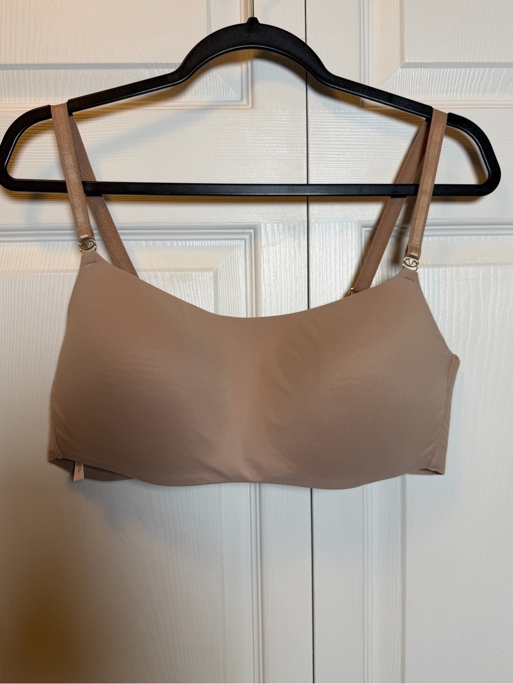 Victoria’s Secret Nude Wireless Lined Bralette XL Seamless Comfort Bra - Picture 1 of 8